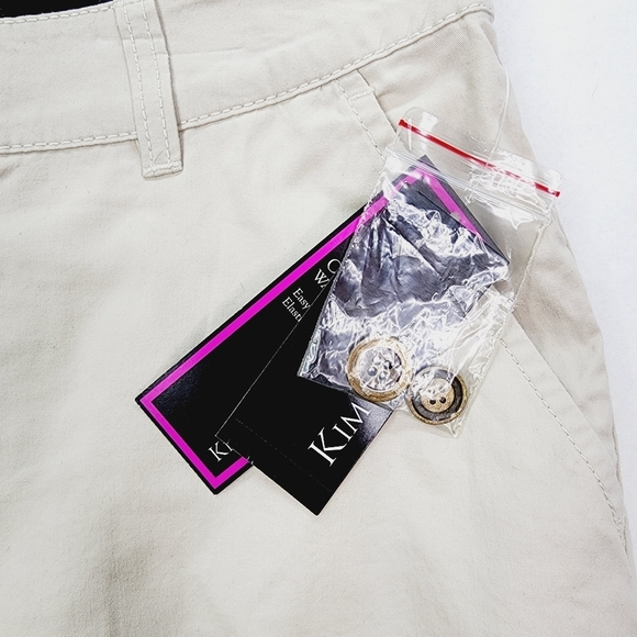 Kim Rogers Shorts Women's Size 14 Blue Bermuda Chino Golf Comfort Waist NWT - Picture 2 of 12